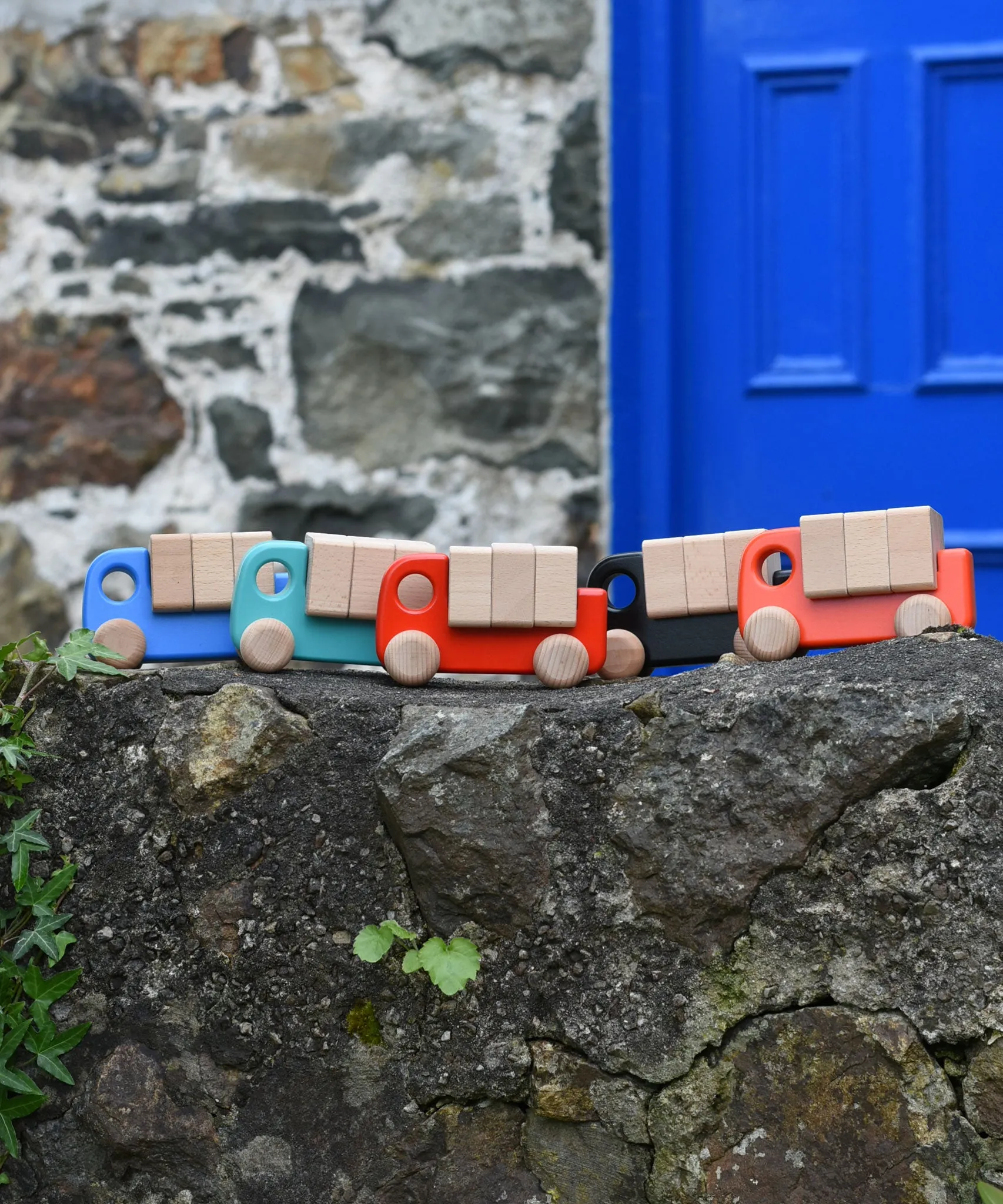 Bajo Truck With Blocks - Red