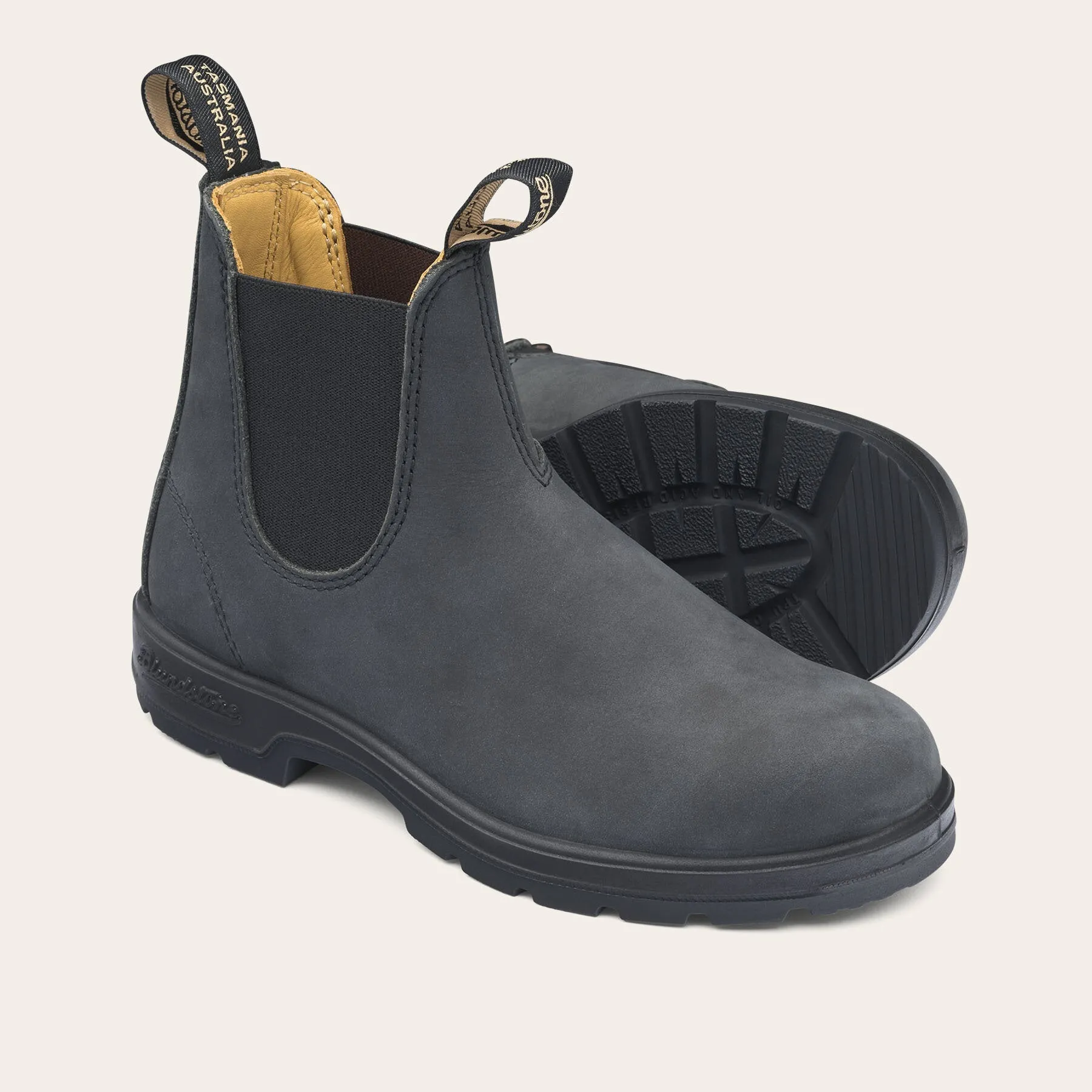 BLUNDSTONE | BOTINES CHELSEA UNISEX | BOTA CHELSEA ICÓNICA NEGRO RÚSTICO | NEGRO