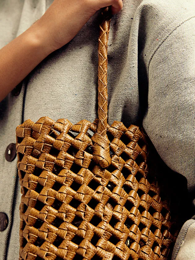 The Nudo Tote Camel